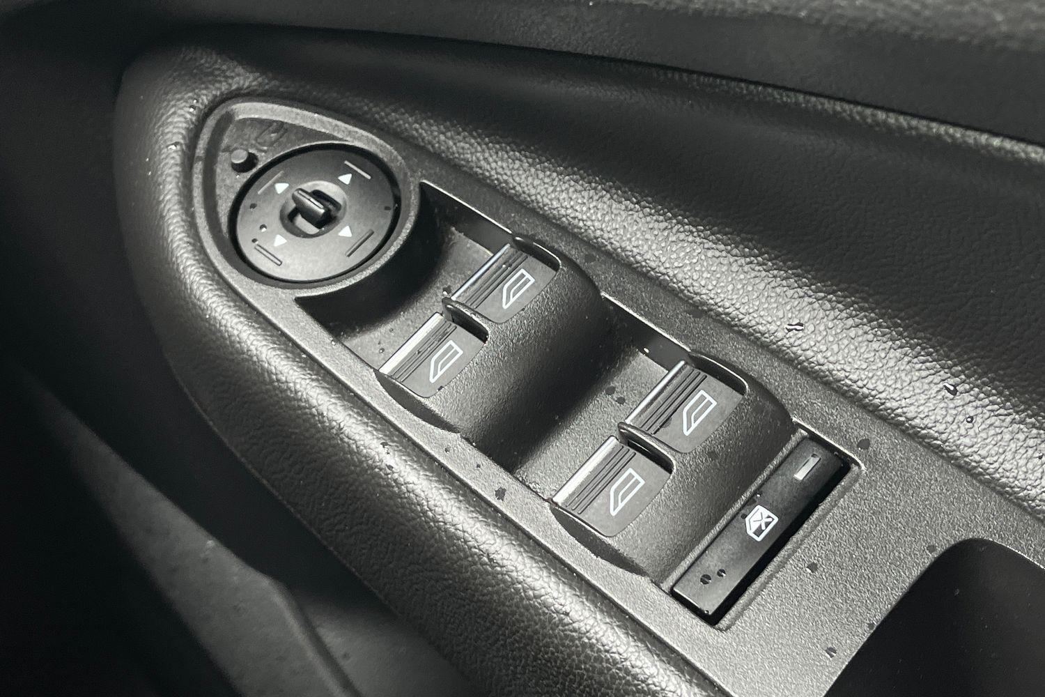 Ford Kuga Photo 15