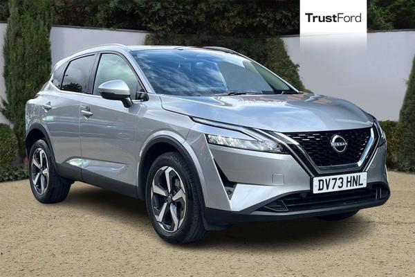 Used NISSAN QASHQAI DV73HNL