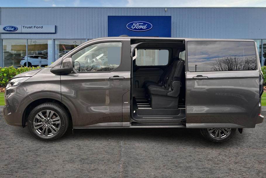 Used FORD TOURNEO CUSTOM YM25OMJ 5