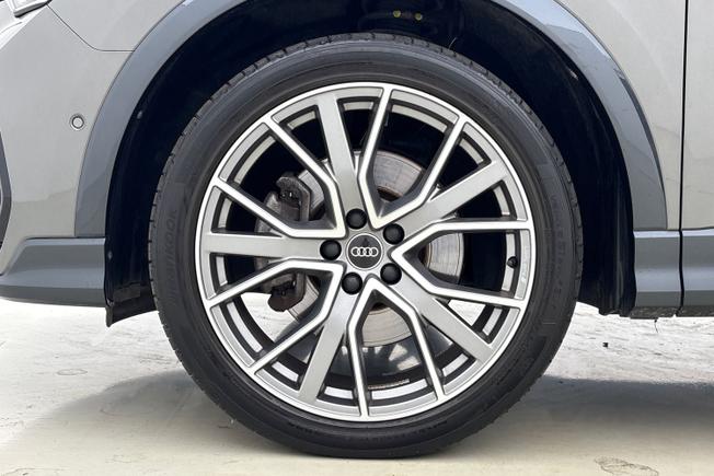 Audi Q3 Photo 5