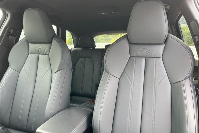 AUDI Q5 Photo 21