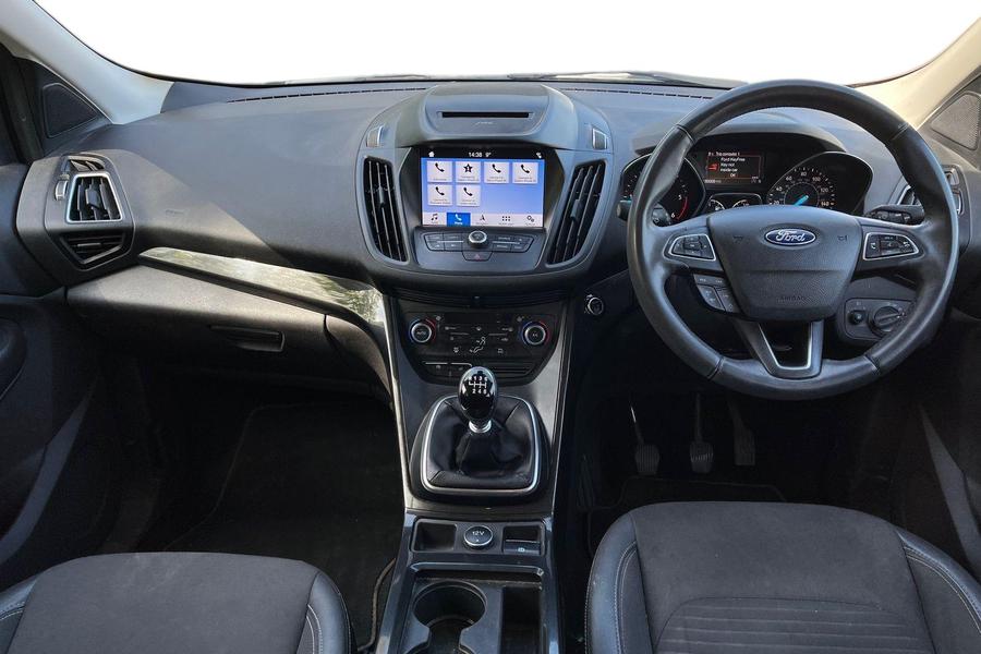Ford Kuga Photo autoimg-efd0856078e1743608d5f0e53da3812fa8518261.jpg