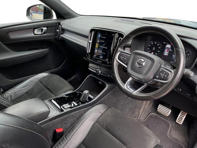 VOLVO Xc40 Photo 6