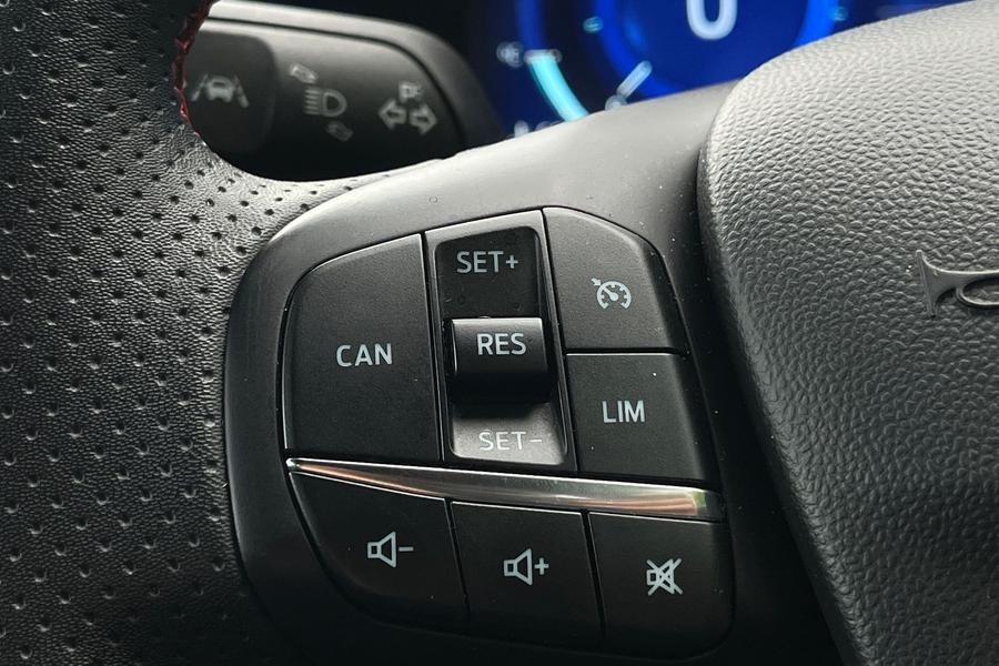 Ford Fiesta Photo autoimg-efd6f3f423fbb3bb063e30a35cd036e4b93cfadc.jpg