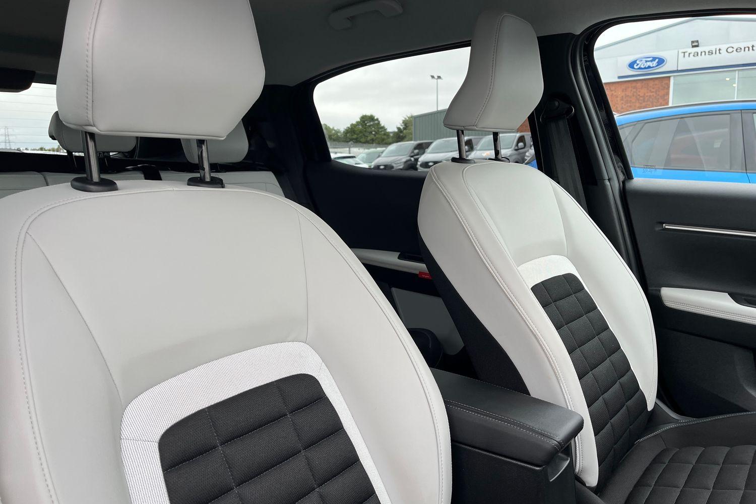 Citroen C3 AIRCROSS Photo 16