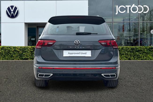 VOLKSWAGEN Tiguan Photo 7