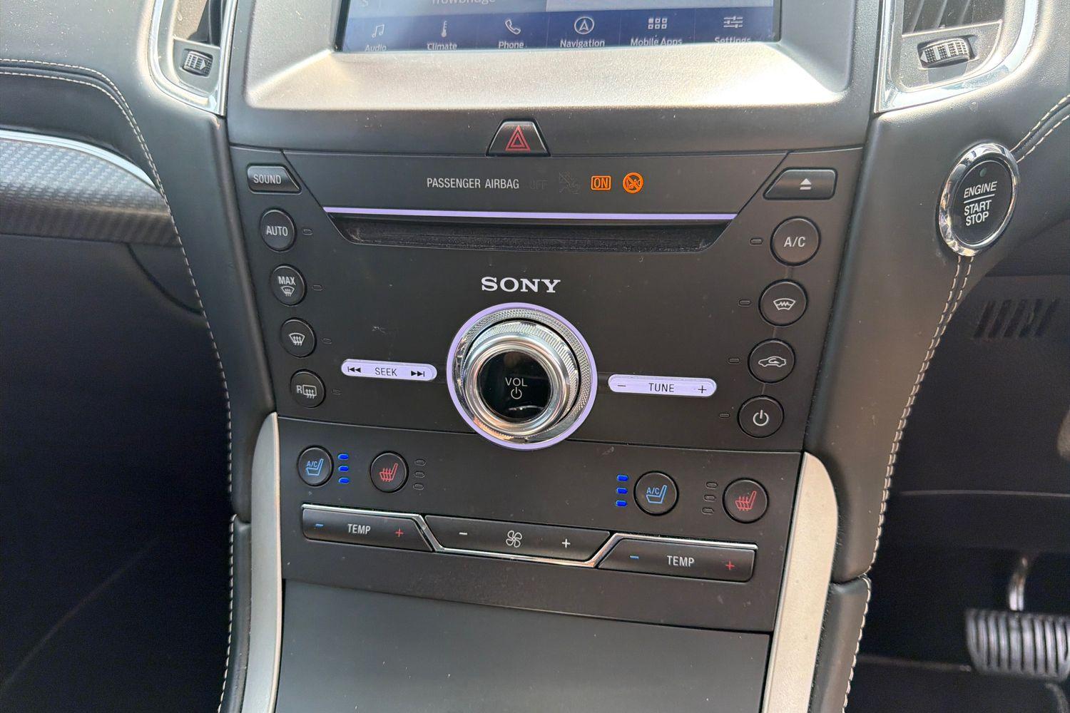 Ford S-Max Photo 23
