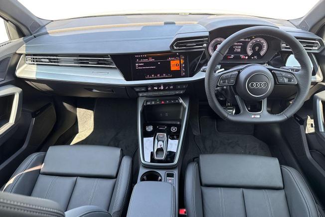 AUDI A3 Photo 10