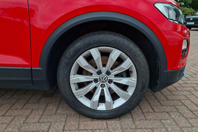 VOLKSWAGEN T-Roc Photo 5