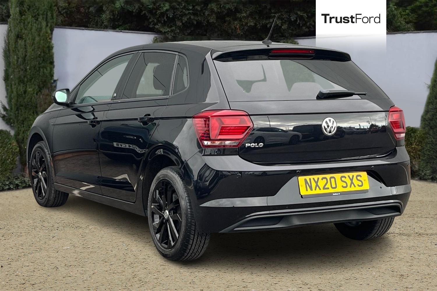 Volkswagen POLO Photo 1