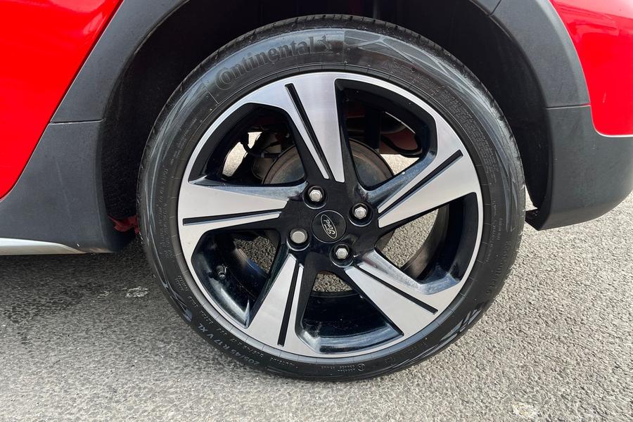Ford FIESTA Photo autoimg-efebf73b87aef8cde2d9b87ea13a0b5c764e0063.jpg