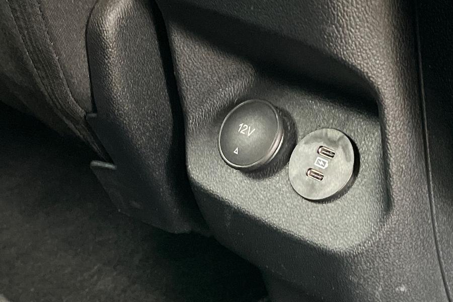 Ford Puma Photo autoimg-efee6519595890ad95b35c177f236adcb6d0b2ad.jpg