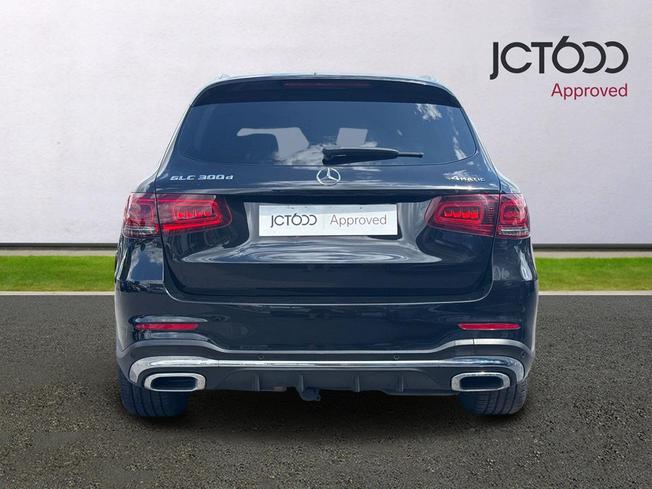 MERCEDES-BENZ GLC Photo 7