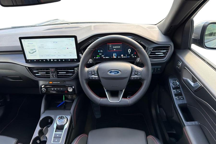 Ford KUGA Photo autoimg-eff18a25580e14838ad2948181018e87e8683409.jpg