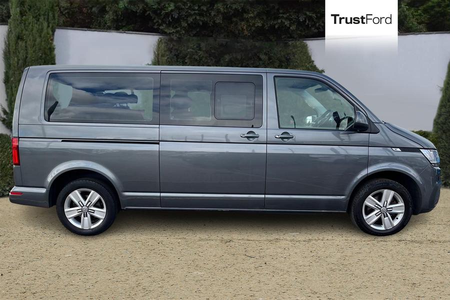 Volkswagen Transporter Shuttle Photo autoimg-eff5127f959da79954a11a277aff3bb54e2223f3.jpg