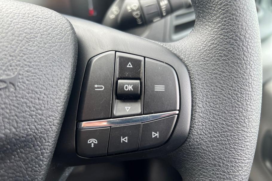 Used FORD TRANSIT WR75VPV 38