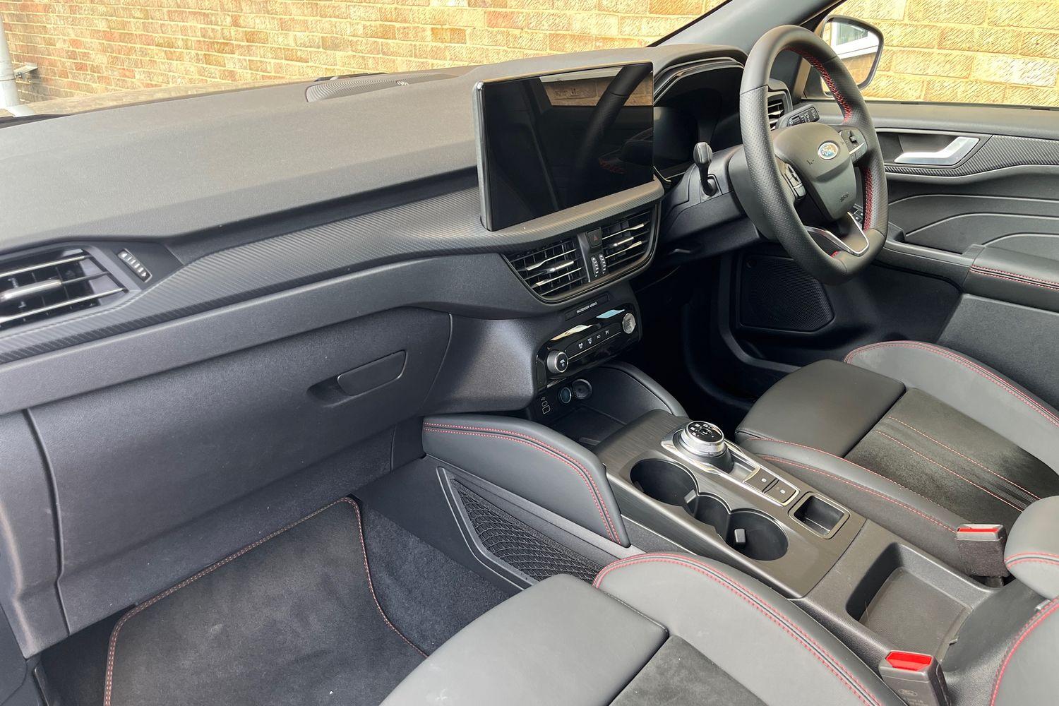 Ford KUGA Photo 17