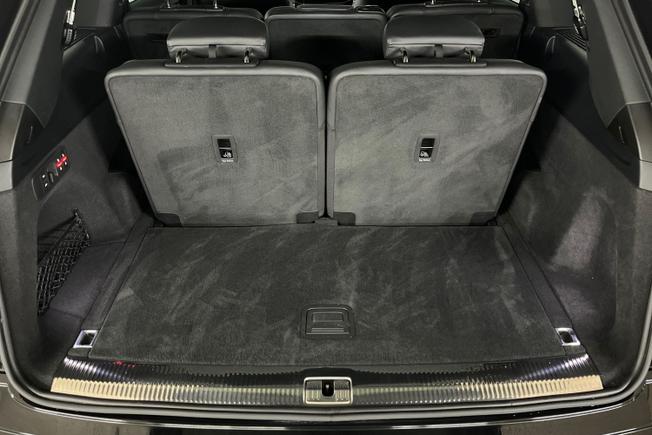 Audi Q7 Photo 30