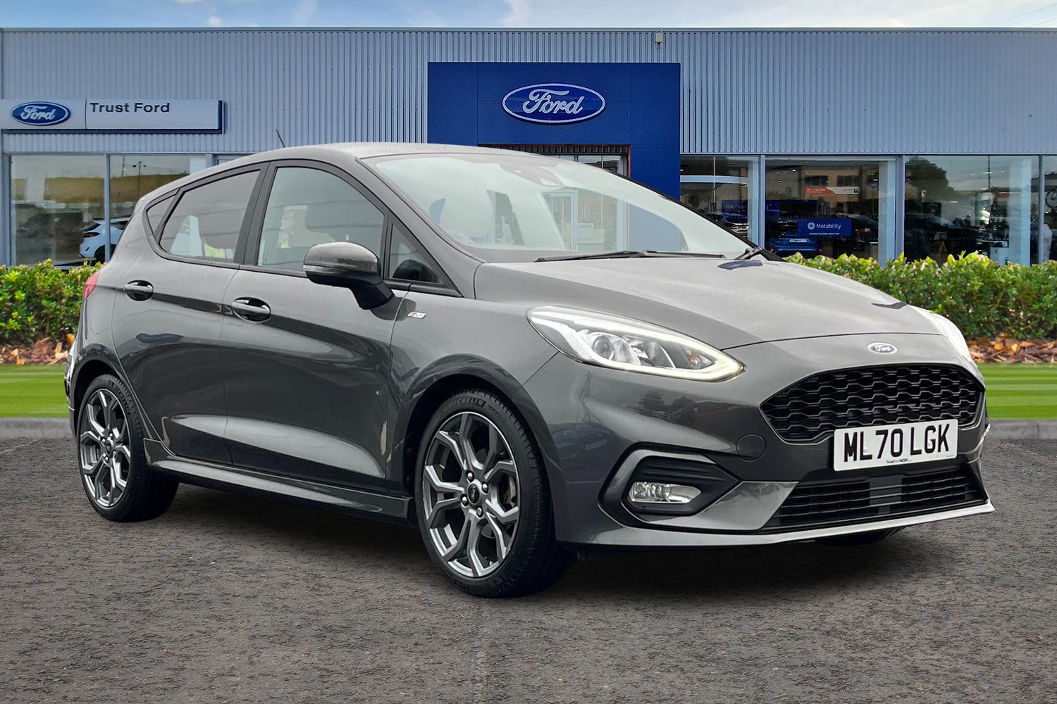 Ford Fiesta Photo 0