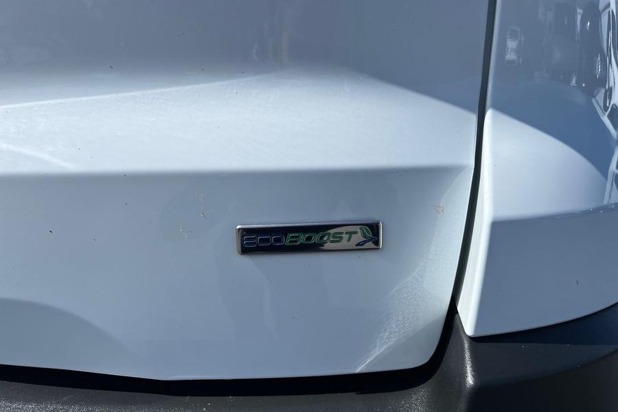 Ford ECOSPORT Photo autoimg-f0095858586291daeecefd847dddd9f0bebd36c0.jpg