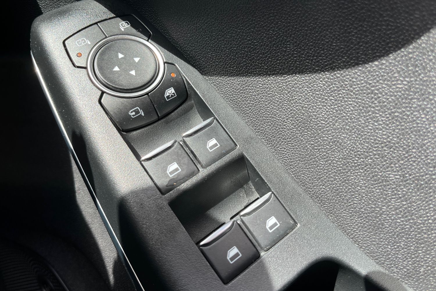 Ford Fiesta Photo 15