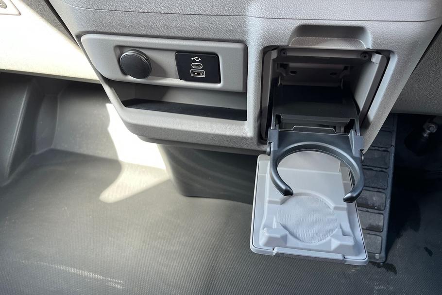 Used Ford E-Transit Custom HT74EVP 31