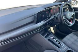 VOLKSWAGEN Golf Photo 2