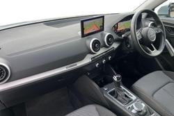 Audi Q2 Photo 2