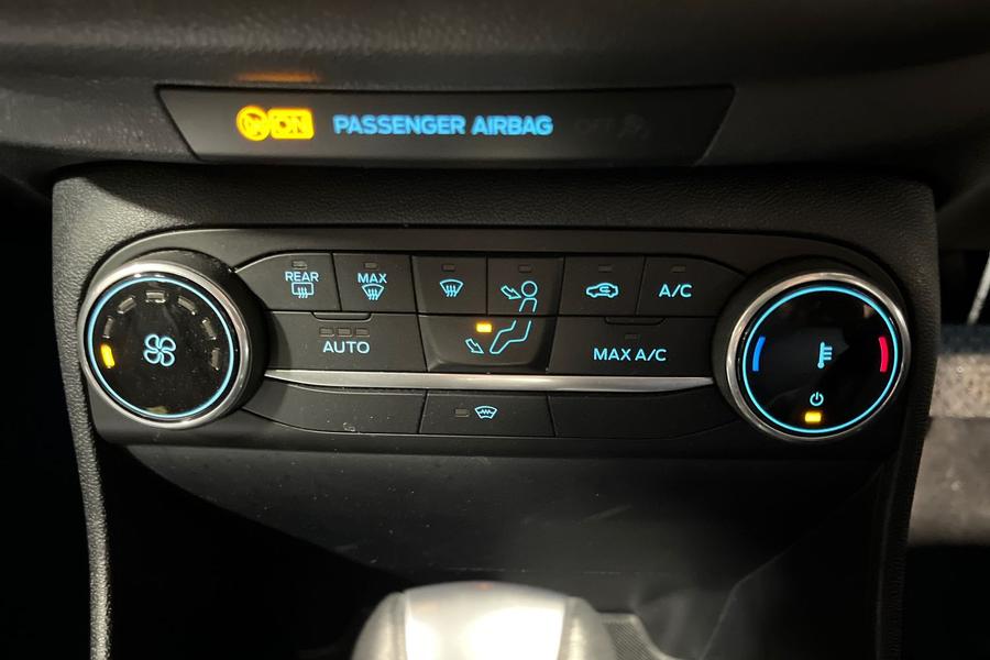 Ford FIESTA Photo autoimg-f015397668264c33e775aa5082b661574b0de5f7.jpg