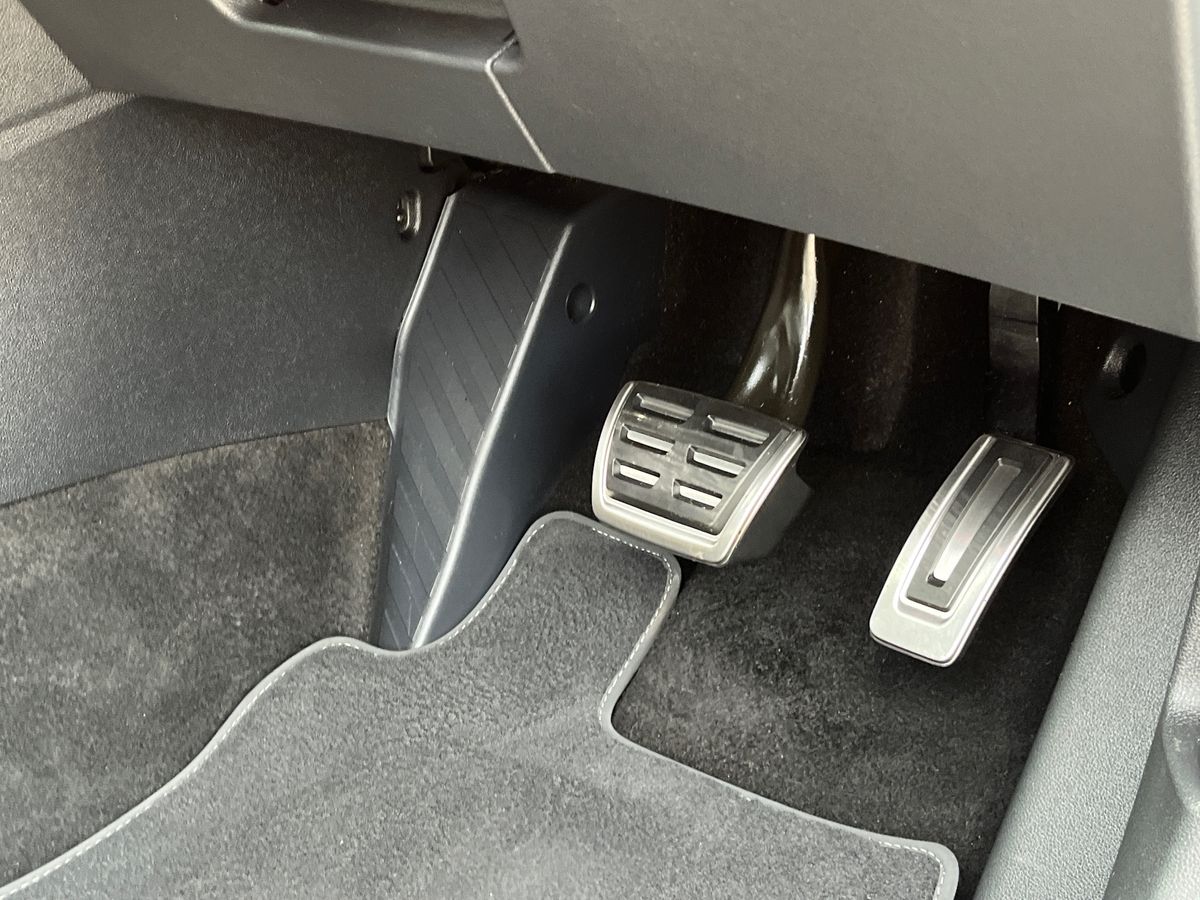 Volkswagen Golf Photo 32