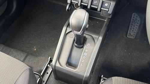 Suzuki Jimny Photo autoimg-f0174ca7c3316f92fee5b593b469bd6e5d4b40ee.jpg