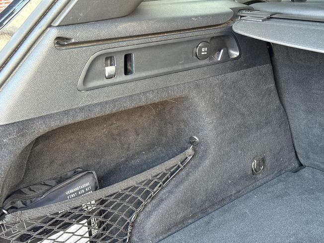 Mercedes-Benz GLC Photo 34