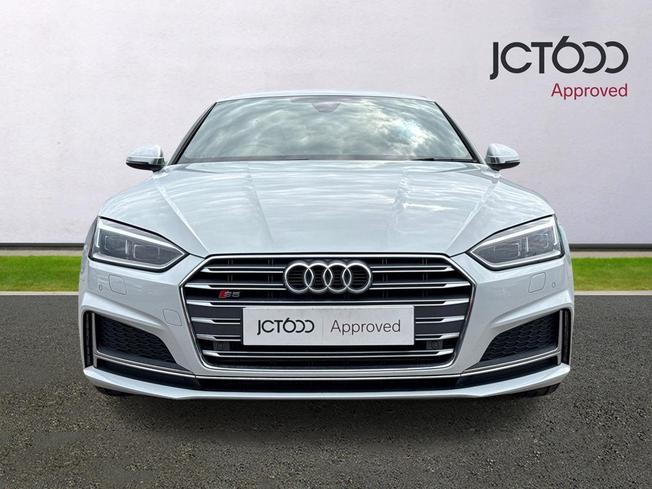 AUDI S5 Photo 8