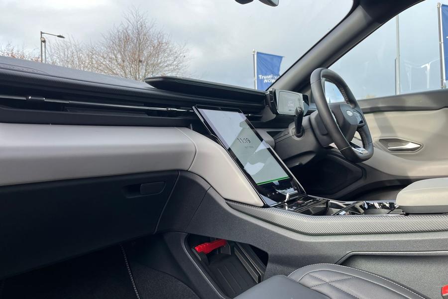 Ford Explorer Photo autoimg-f0204dbeceddfc29dc4194368ad50ee5eb43df01.jpg