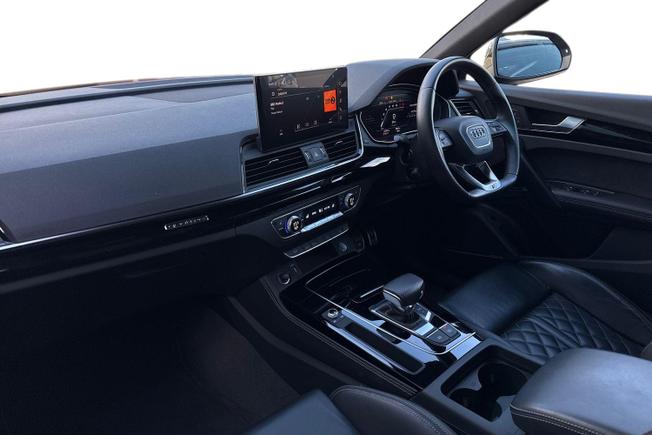 Audi Q5 Photo 2