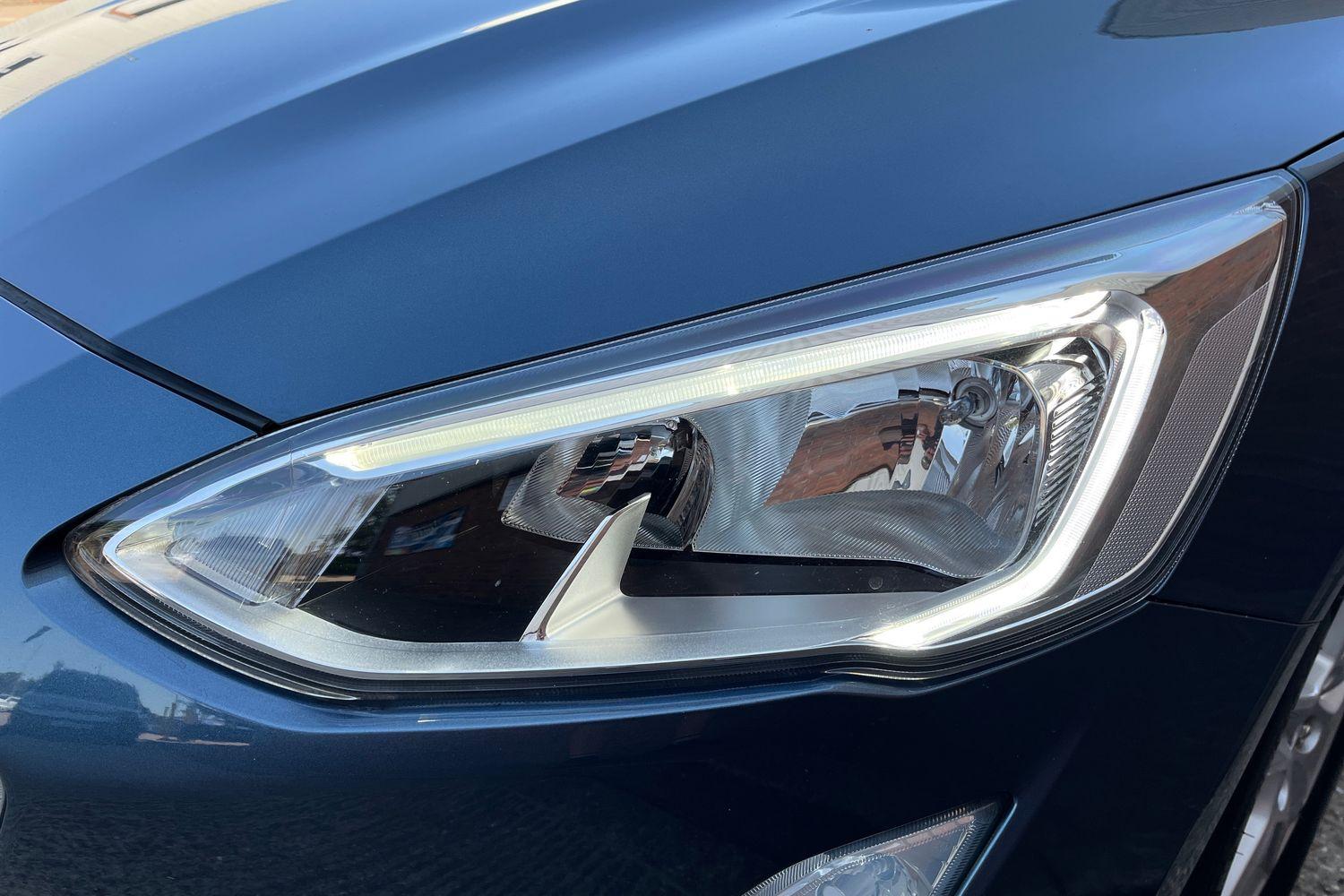 Ford Focus Photo 38