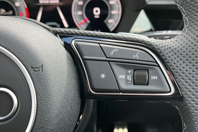 AUDI A3 Photo 17
