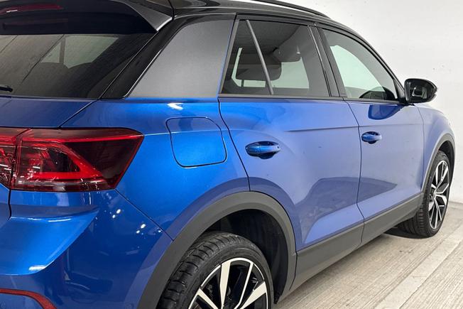 VOLKSWAGEN T-Roc Photo 37