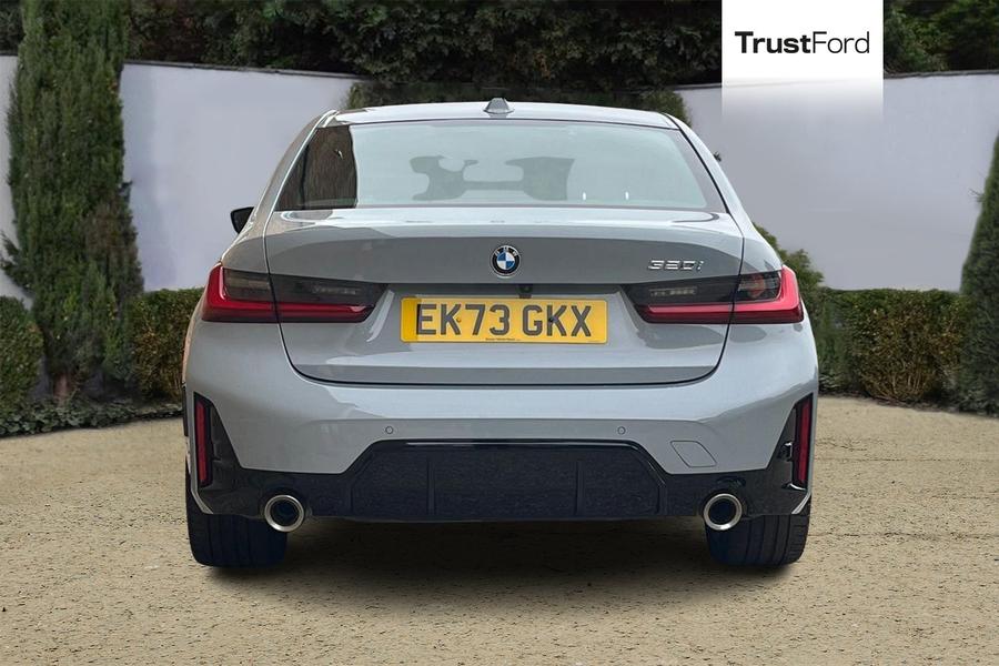 BMW 3 SERIES Photo autoimg-f0287672482b9245820586374a84fb813e78c383.jpg