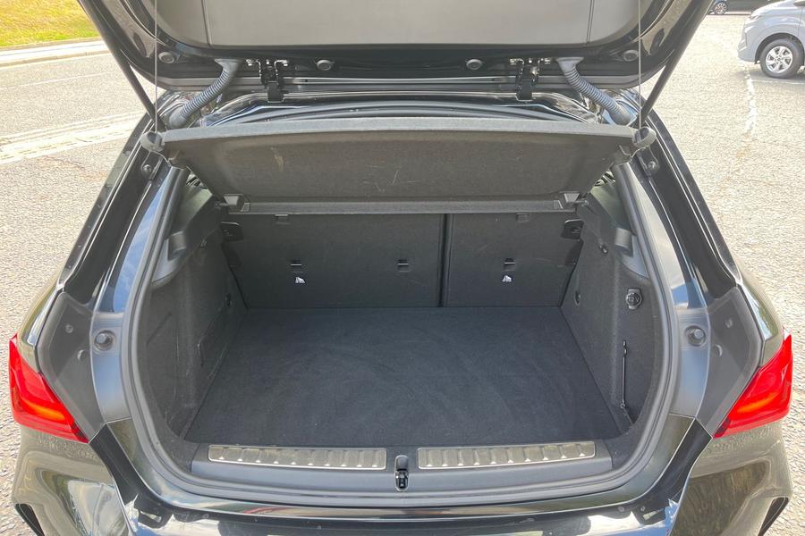 BMW 1 Series Photo autoimg-f028c043f4a115b03ba8fa2a1578b691b778b1d5.jpg