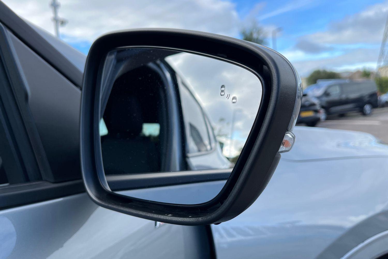 Ford KUGA Photo 37