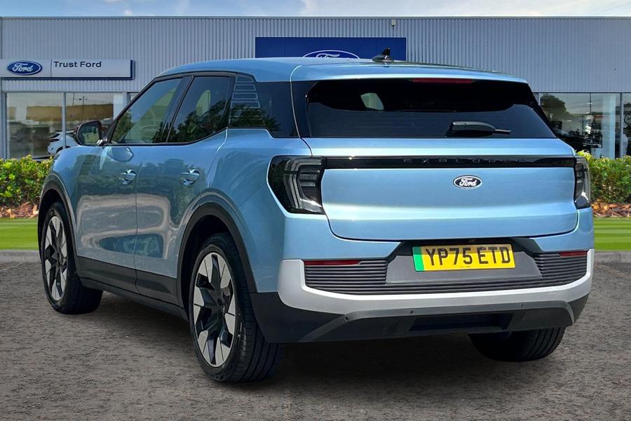 Ford Explorer Photo autoimg-f032573e7faecadfe957184130ccfe979d49f68f.jpg