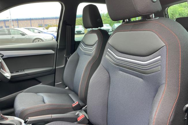 SEAT Arona Photo 21