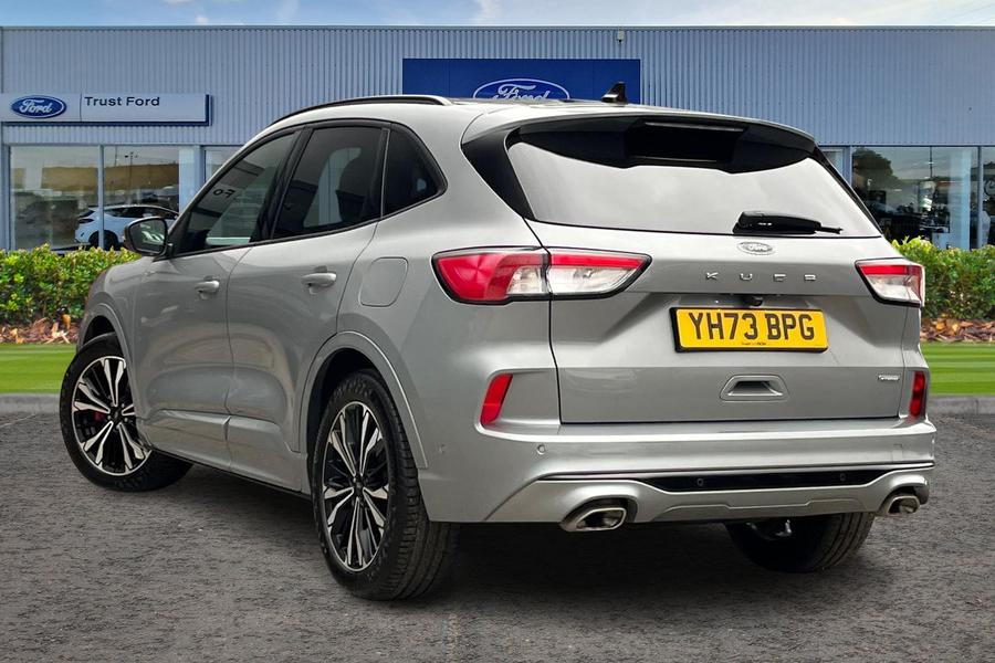 Ford Kuga Photo autoimg-f036aafd5868594639a2161c401458c0a8a99a36.jpg