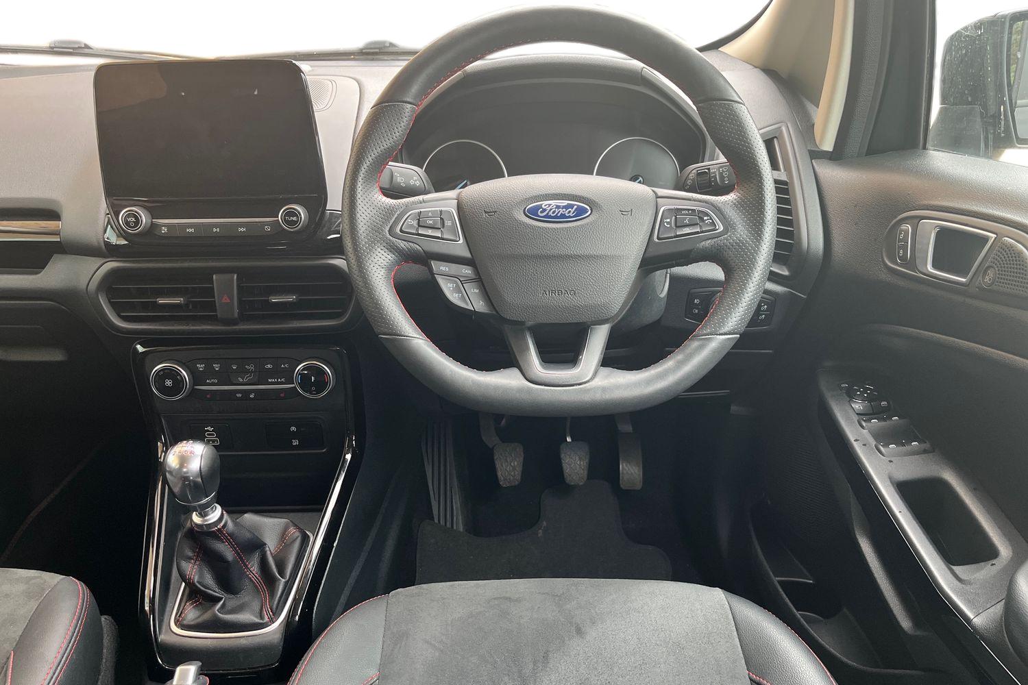 Ford EcoSport Photo 10