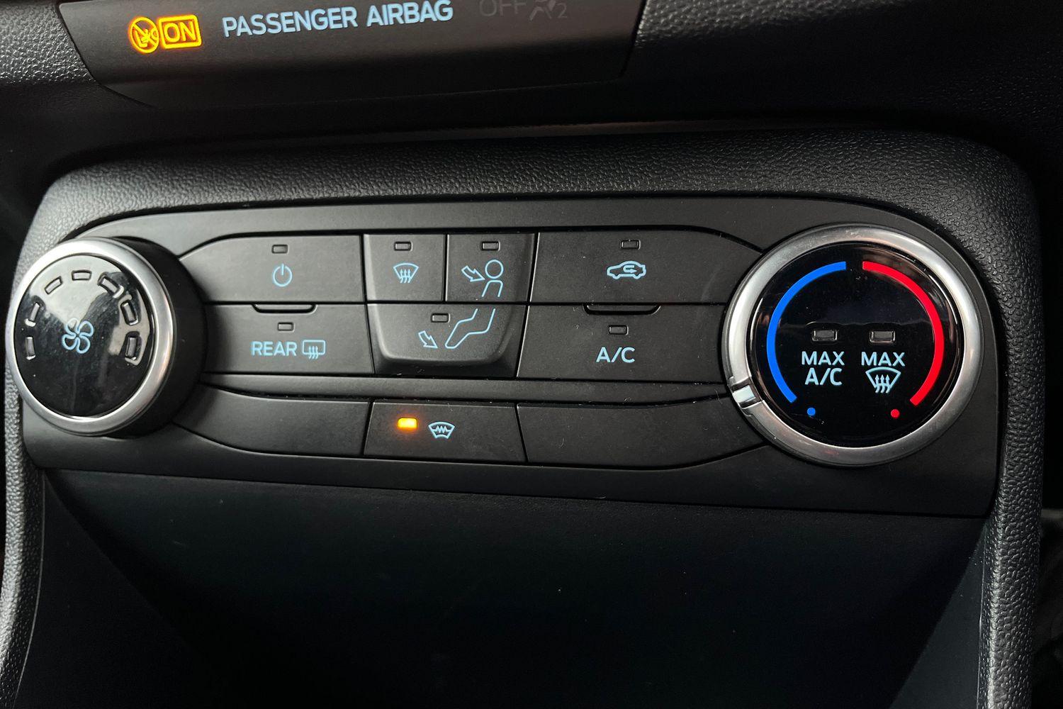 Ford Fiesta Photo 30