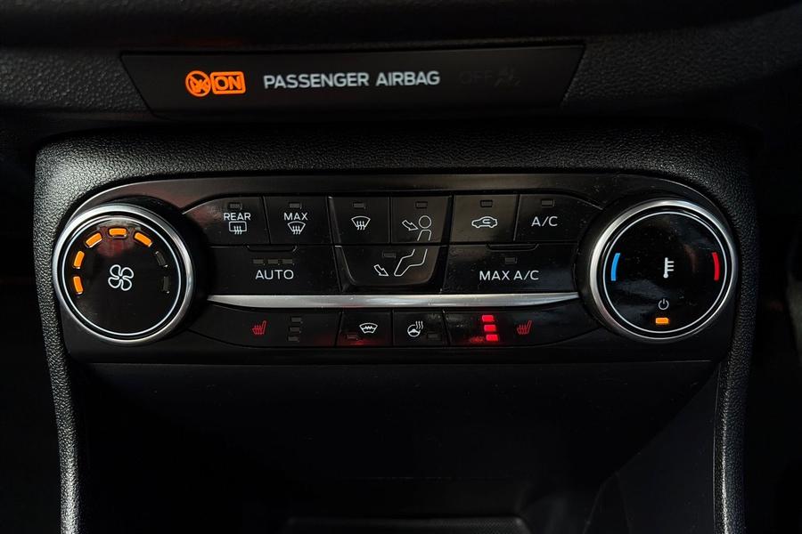 Ford Fiesta Photo autoimg-f03b53aa962596d713d161009b9b2760a1f050cc.jpg