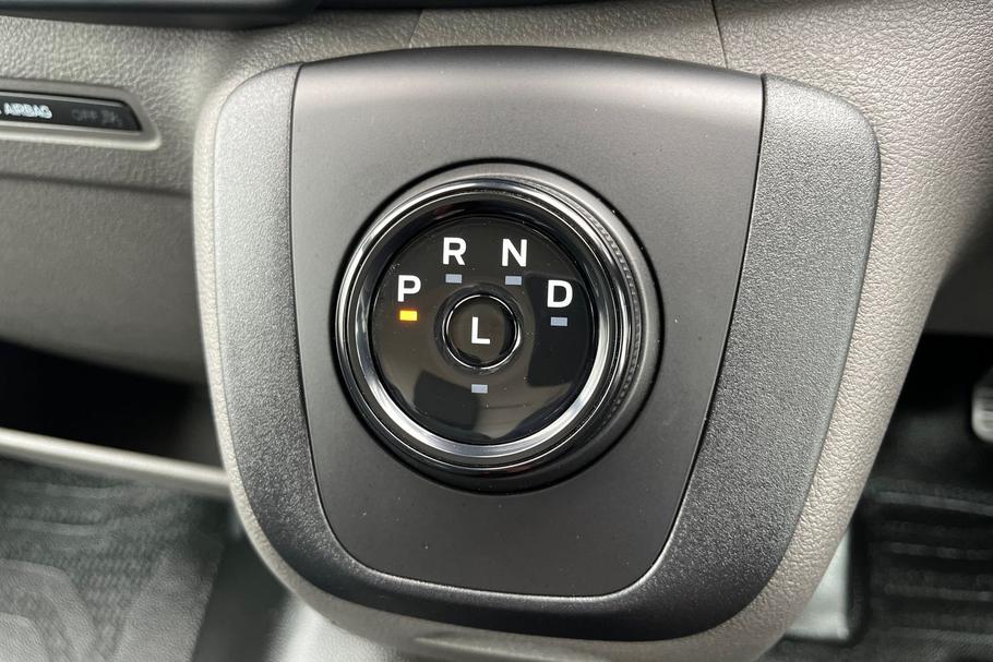 Used Ford E-Transit 18