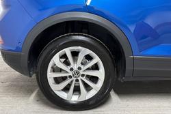VOLKSWAGEN T-Roc Photo 5
