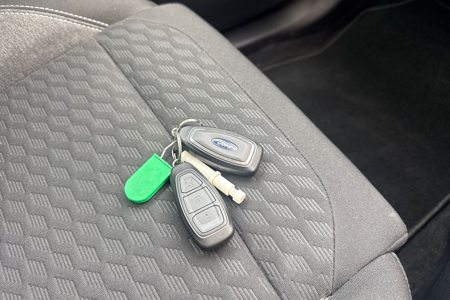 Ford PUMA Photo 38